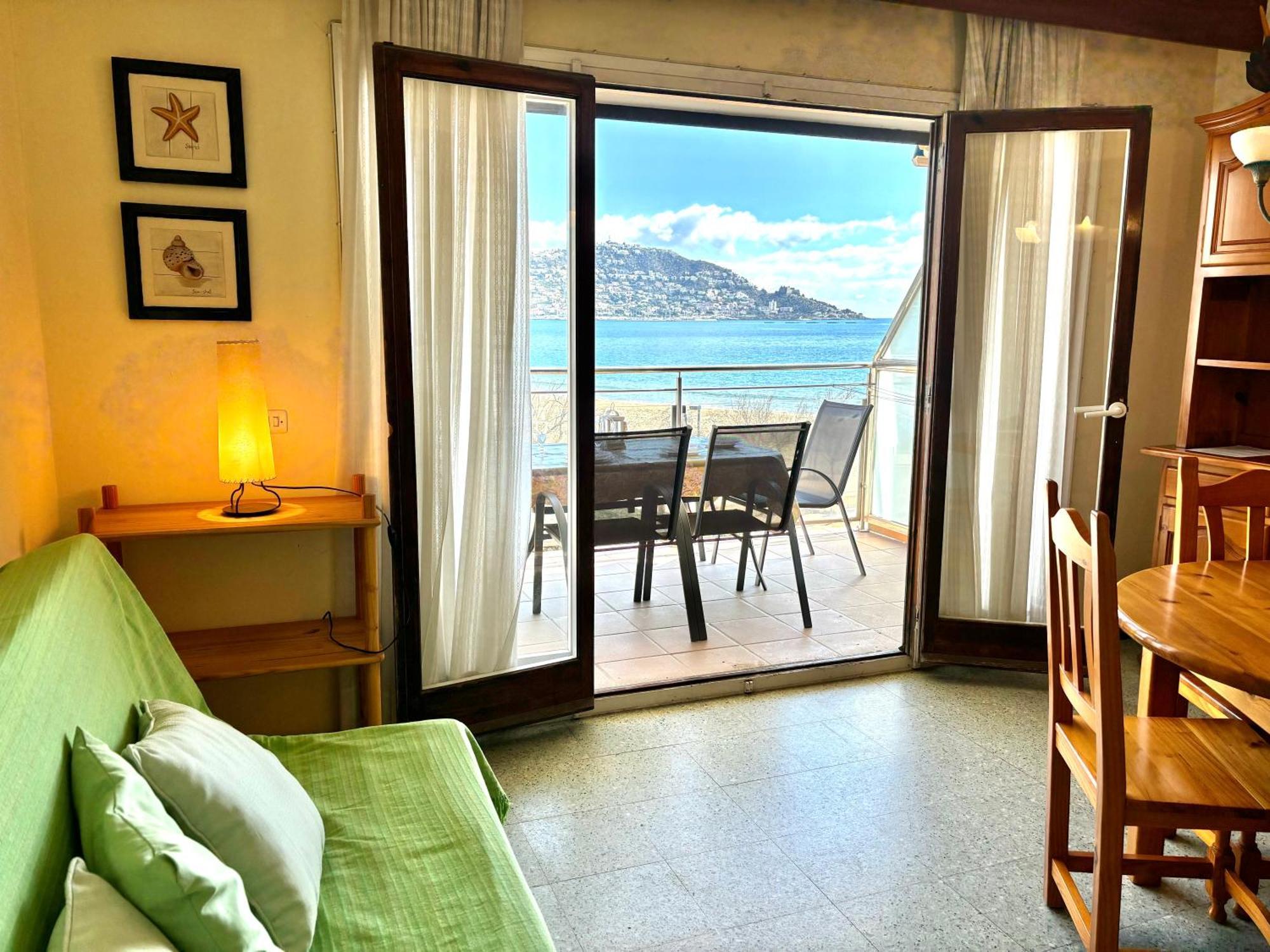 Rhodes Apartment Roses Luaran gambar